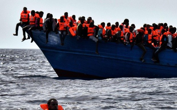 Itália resgata mais de 6 mil migrantes no Mediterrâneo